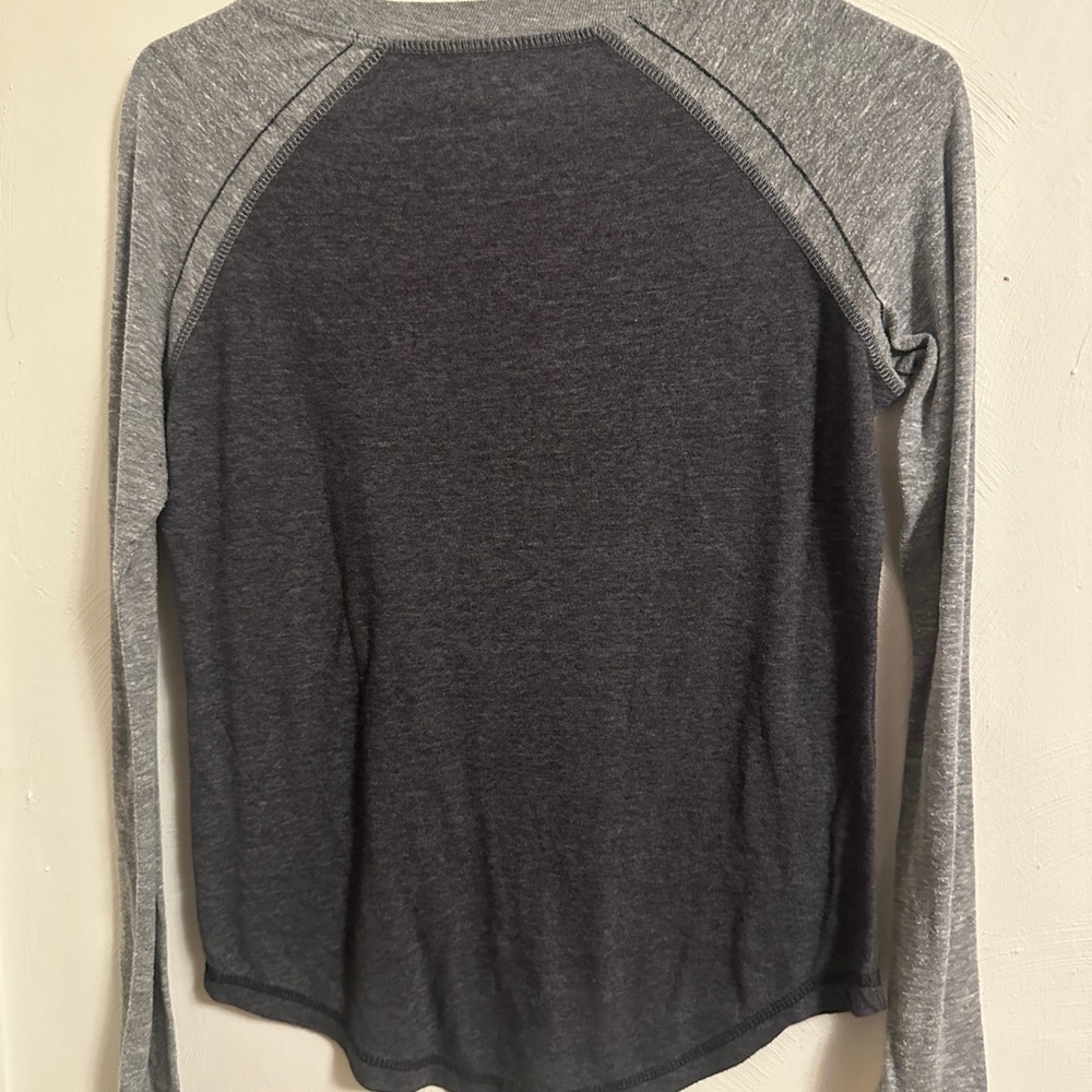 2 Pack Pittsburgh Penguins Hockey Tees Size Medium - Picture 4 of 7